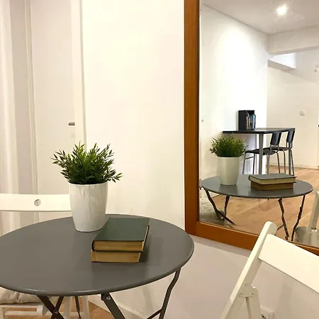 Vila Sao Martinho Homestay *